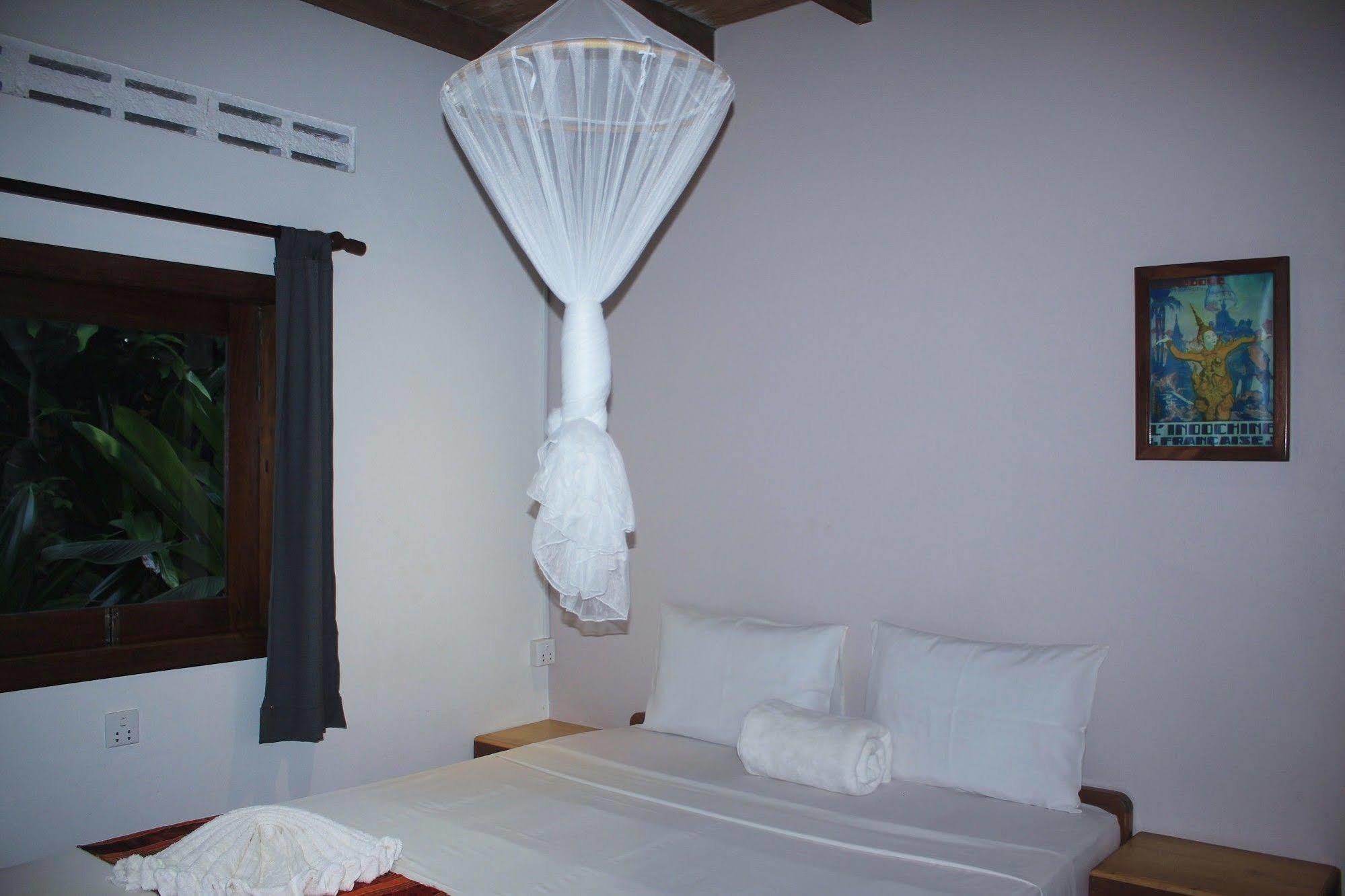 Botanica Guesthouse Kep Eksteriør billede
