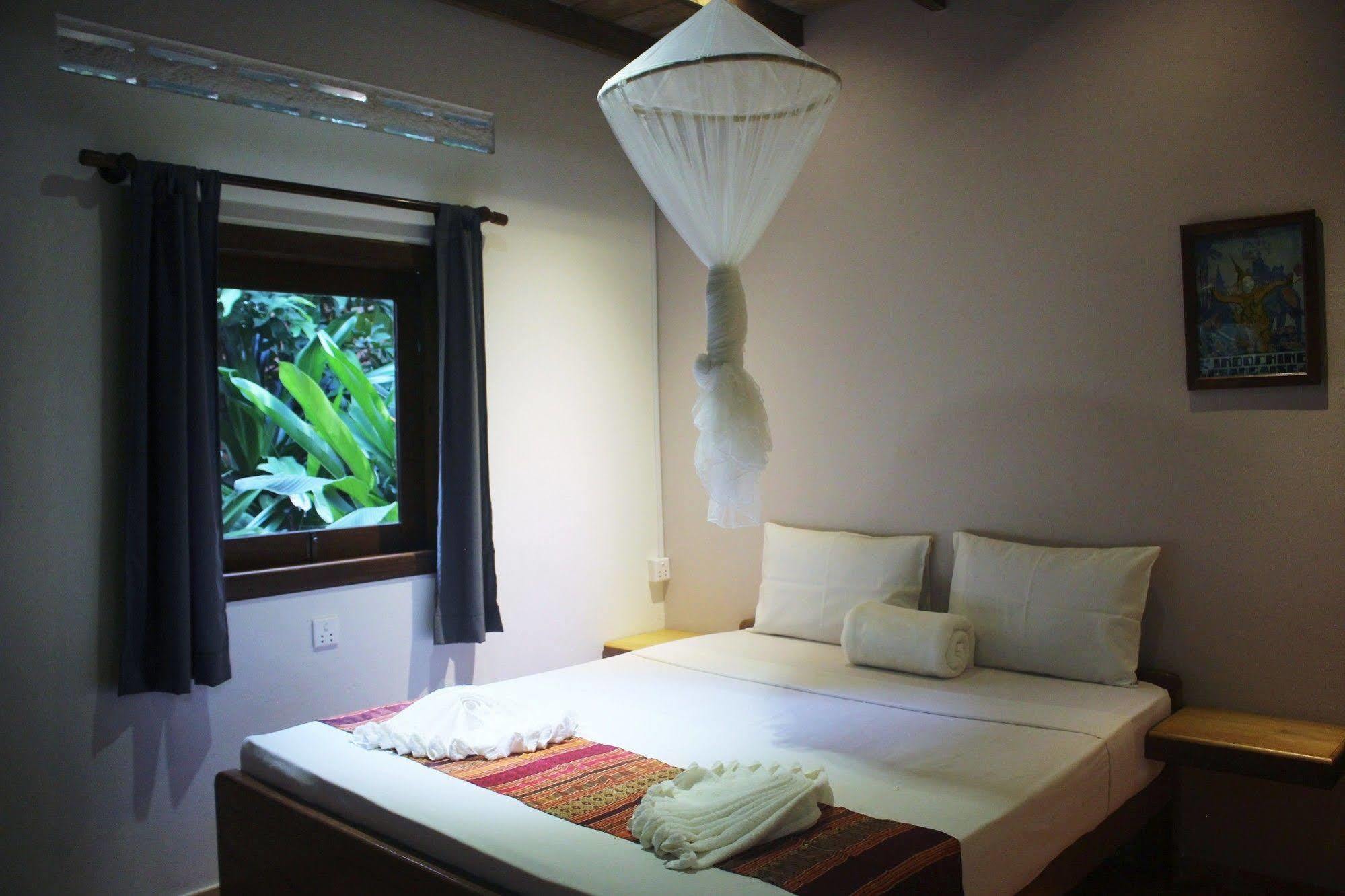 Botanica Guesthouse Kep Eksteriør billede